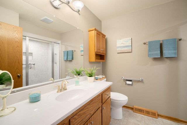 N98W17792 Sherwood COURT, Germantown, WI 53022