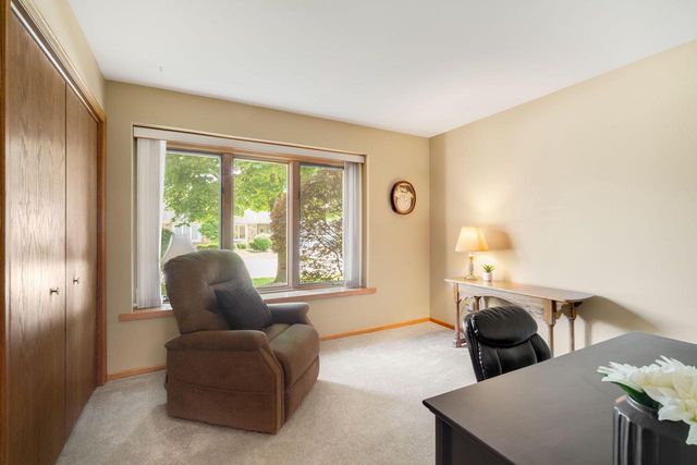 N98W17792 Sherwood COURT, Germantown, WI 53022