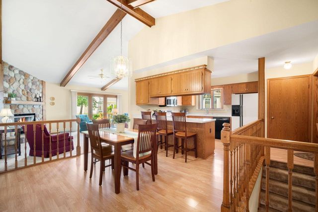 N98W17792 Sherwood COURT, Germantown, WI 53022