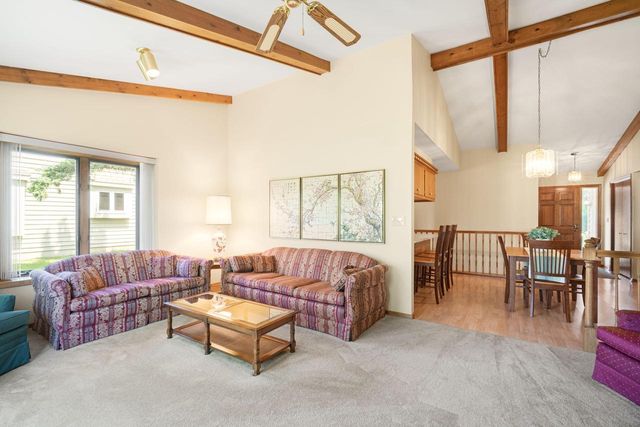 N98W17792 Sherwood COURT, Germantown, WI 53022