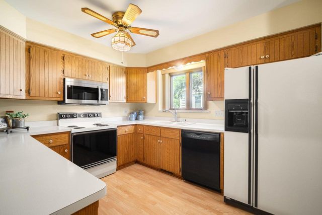 N98W17792 Sherwood COURT, Germantown, WI 53022