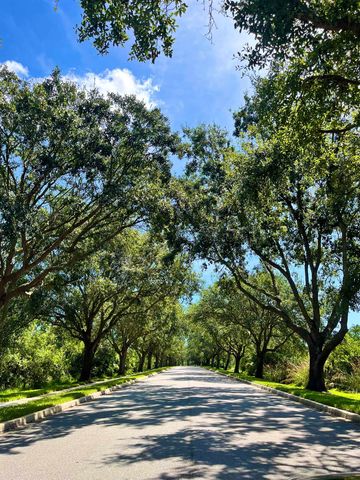 613 Casa Fuerta Ln, St Augustine, FL 32080