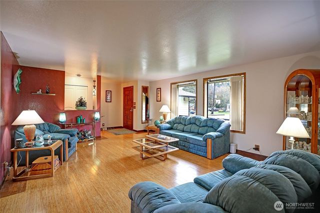 31812 77th Drive NW, Stanwood, WA 98292