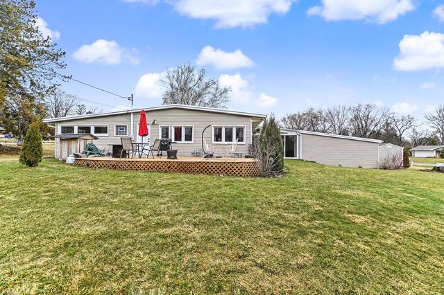 17835 Maple Tree LANE, Brookfield, WI 53045