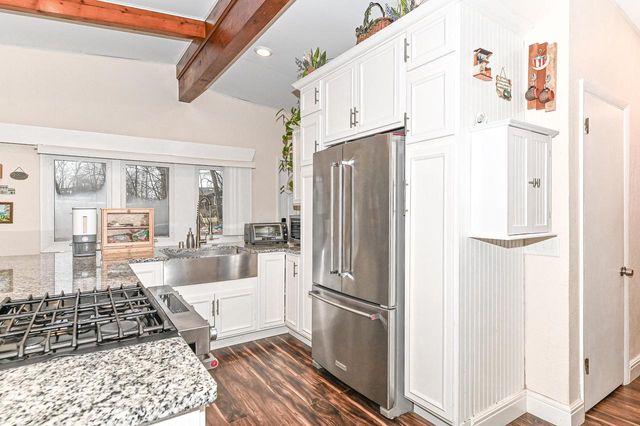 17835 Maple Tree LANE, Brookfield, WI 53045