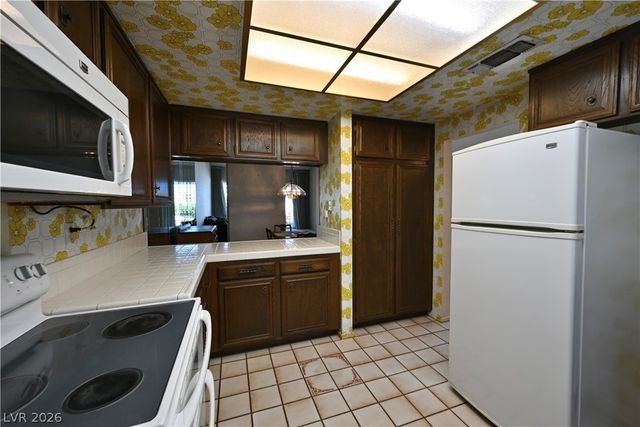 3154 Pradera Circle, Las Vegas, NV 89121