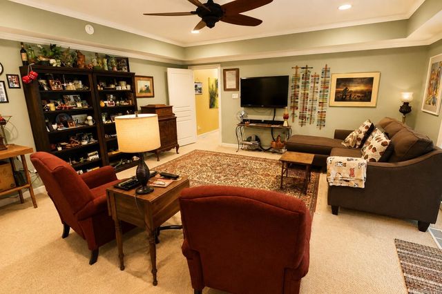 15 Ridgeview Court, Little Rock, AR 72227
