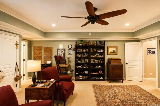 15 Ridgeview Court, Little Rock, AR 72227