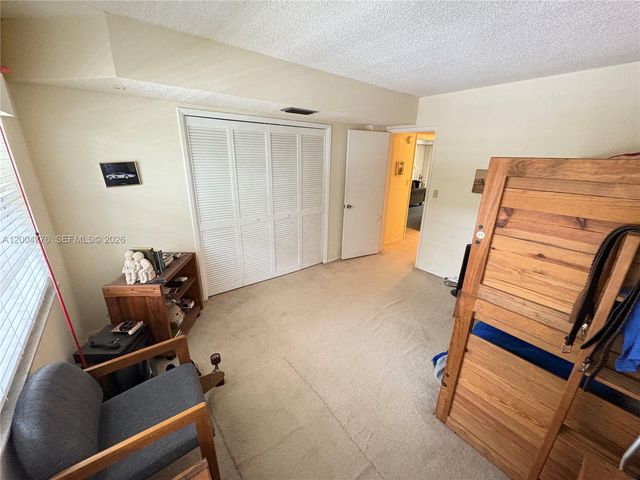 4280 Oaks Ter 203, Pompano Beach, FL 33069