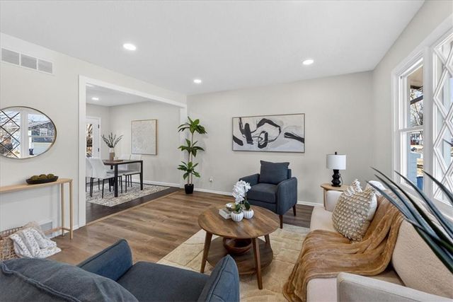 9210 Marsh Avenue, Kansas City, MO 64138