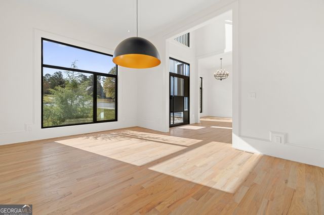 520 Heathmill Court, Milton, GA 30004