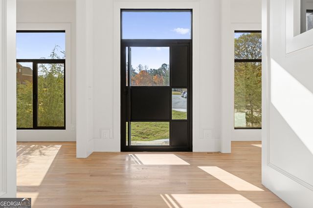 520 Heathmill Court, Milton, GA 30004