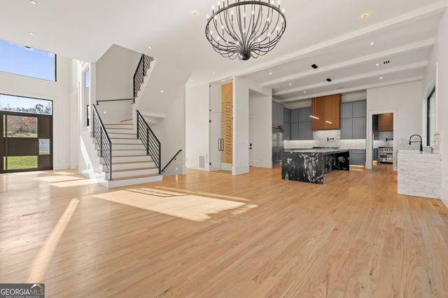 520 Heathmill Court, Milton, GA 30004