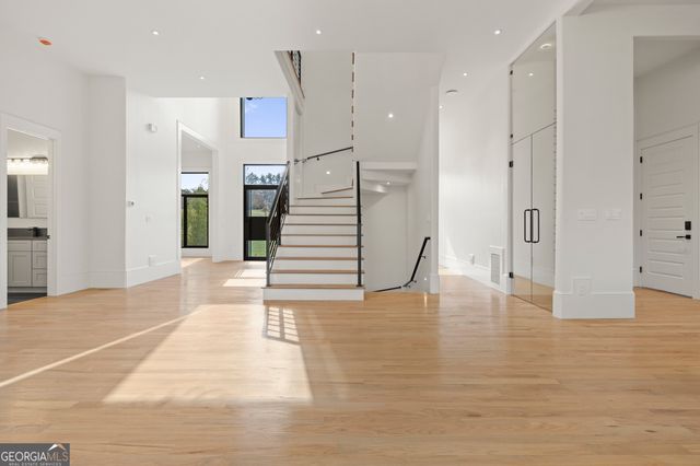 520 Heathmill Court, Milton, GA 30004