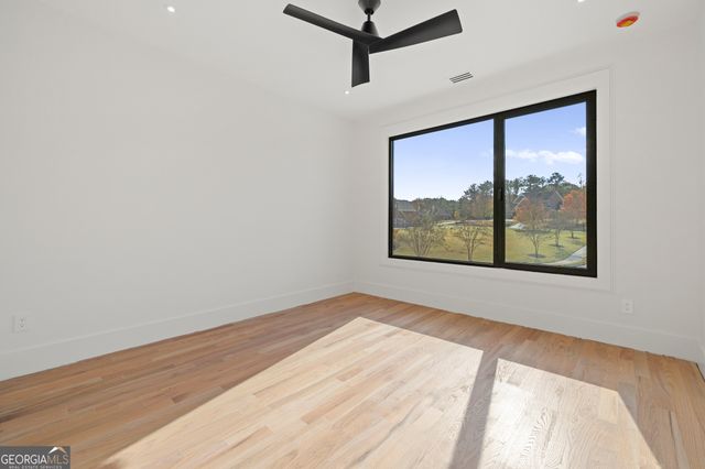 520 Heathmill Court, Milton, GA 30004