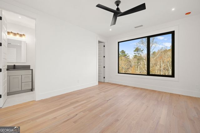 520 Heathmill Court, Milton, GA 30004