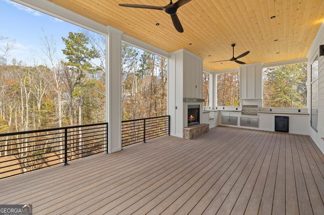 520 Heathmill Court, Milton, GA 30004