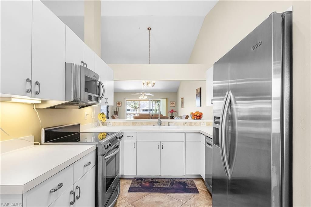 186 Pebble Shores DR 201, NAPLES, FL 34110 — photo 2