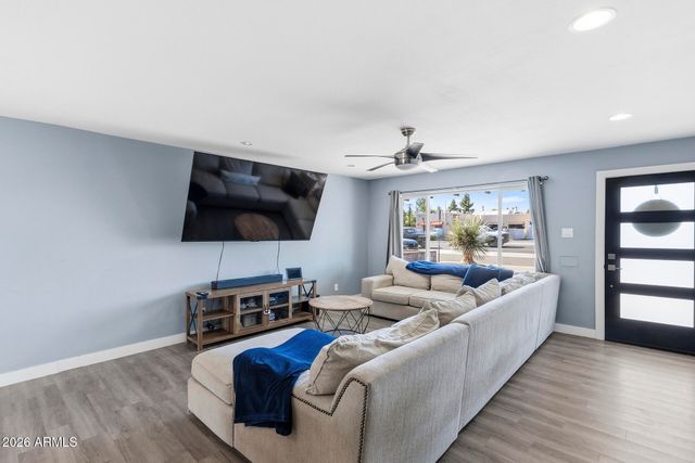 8137 E INDIAN SCHOOL Road, Scottsdale, AZ 85251