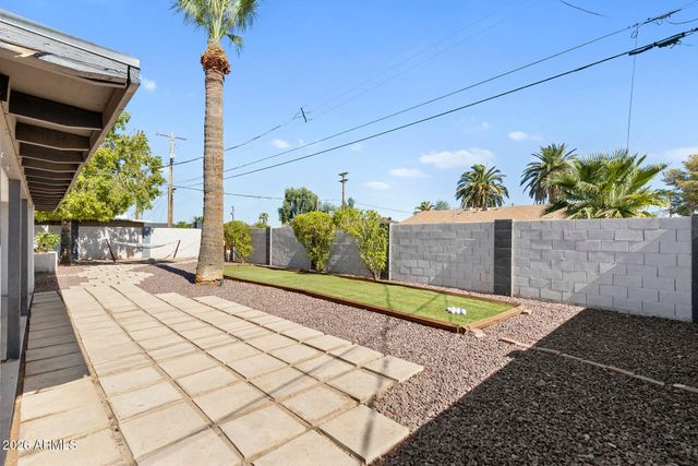 8137 E INDIAN SCHOOL Road, Scottsdale, AZ 85251