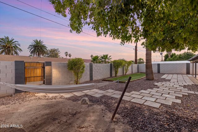 8137 E INDIAN SCHOOL Road, Scottsdale, AZ 85251