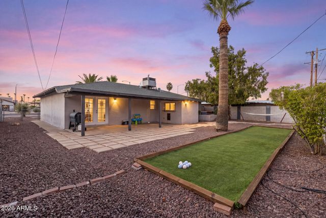 8137 E INDIAN SCHOOL Road, Scottsdale, AZ 85251