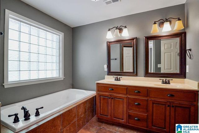 515 PINEVIEW ROAD, Montevallo, AL 35115