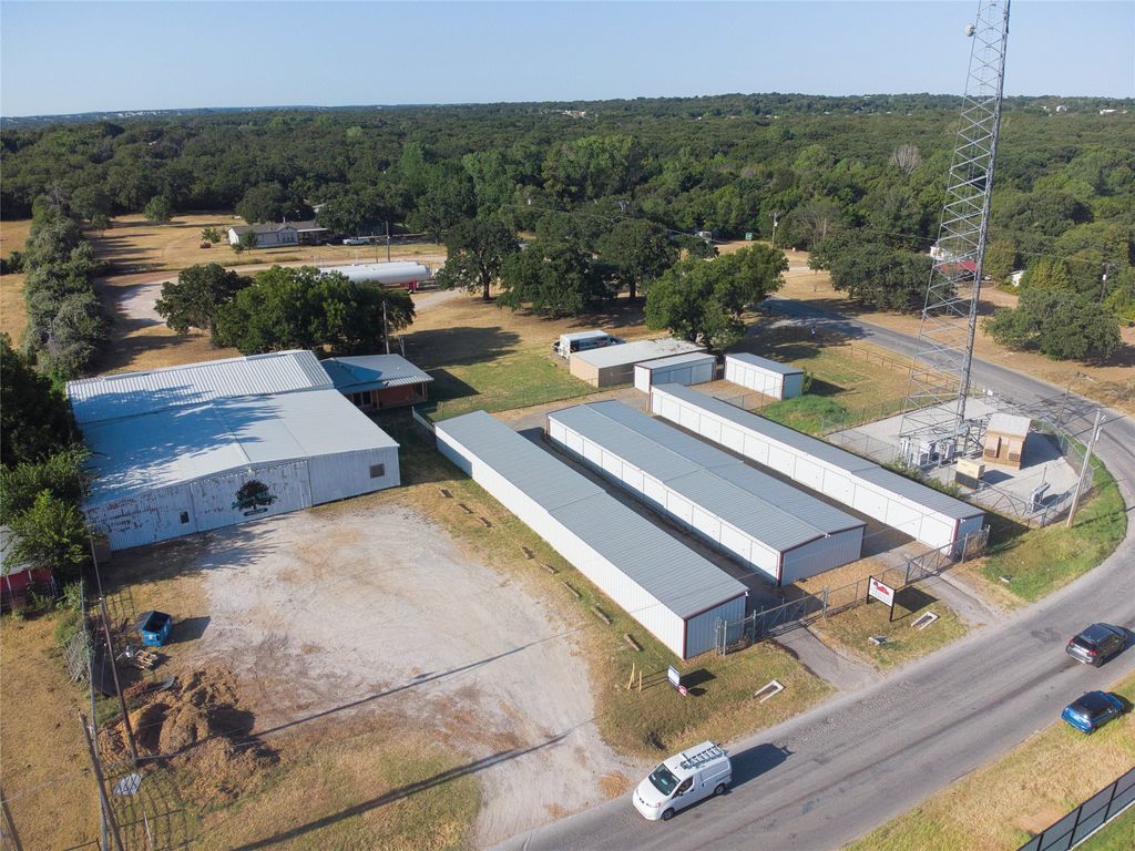 6612 Midway Road, Springtown, TX 76082 — photo 2