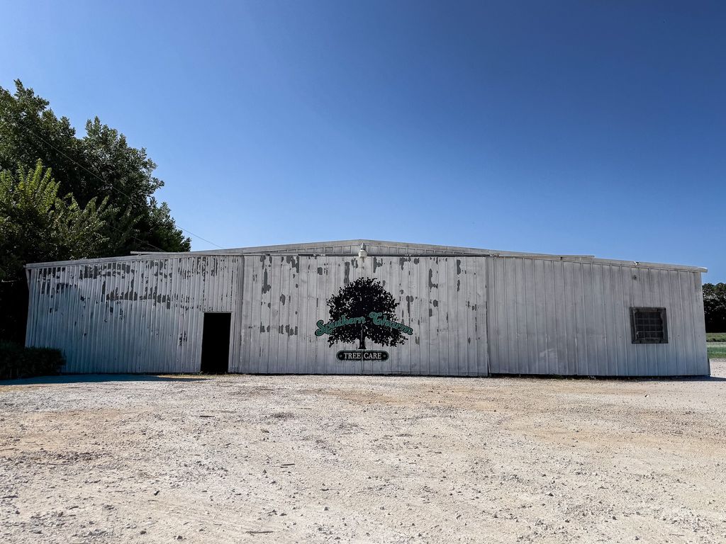 6612 Midway Road, Springtown, TX 76082 — photo 5