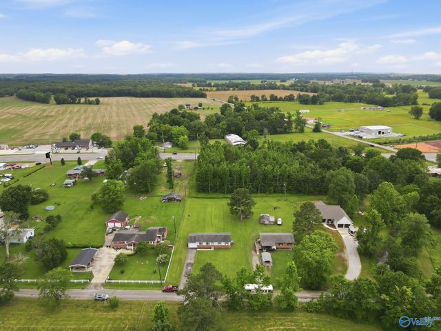 12146 Lakeview Street, Athens, AL 35611