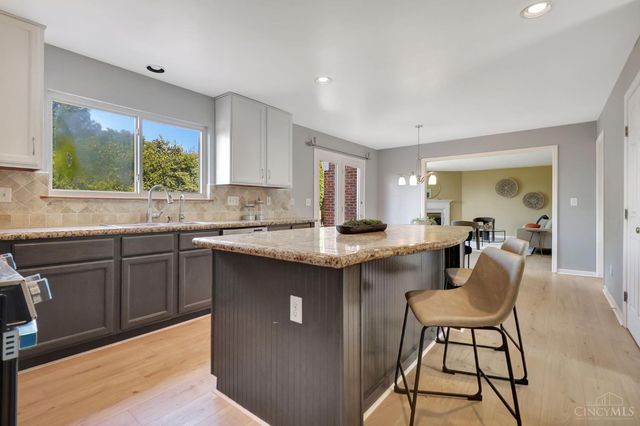 9549 Atchison Court, West Chester, OH 45069