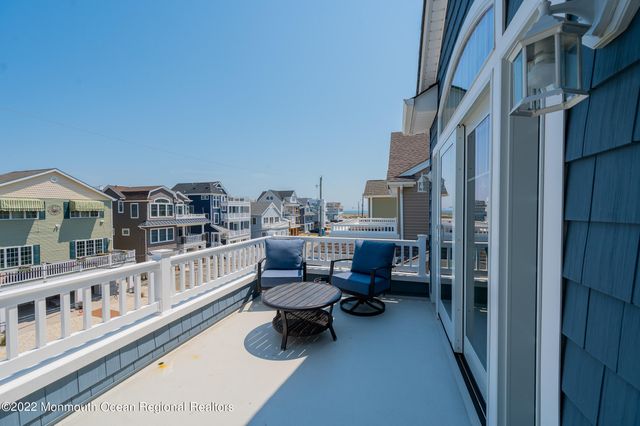 29 Fielder Avenue, Ortley Beach, NJ 08751