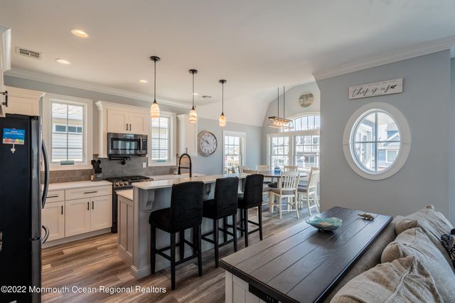 29 Fielder Avenue, Ortley Beach, NJ 08751