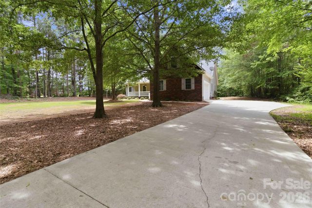 1603 Hunters Place Road, York, SC 29745