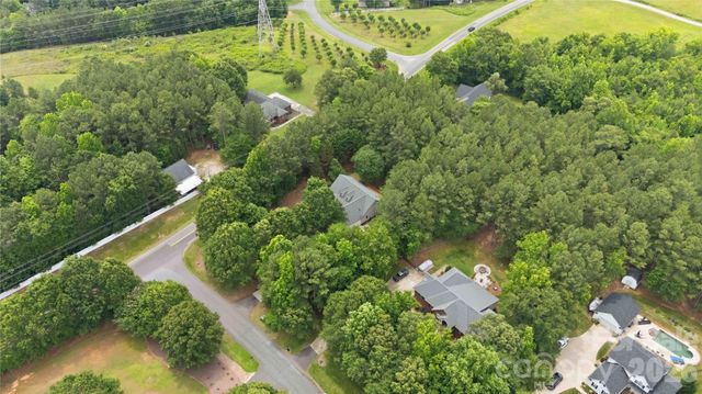 1603 Hunters Place Road, York, SC 29745