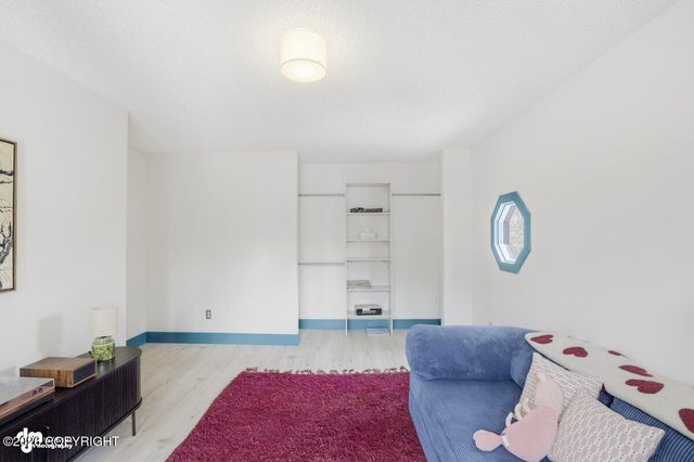 11000 Elmore Road, Anchorage, AK 99516