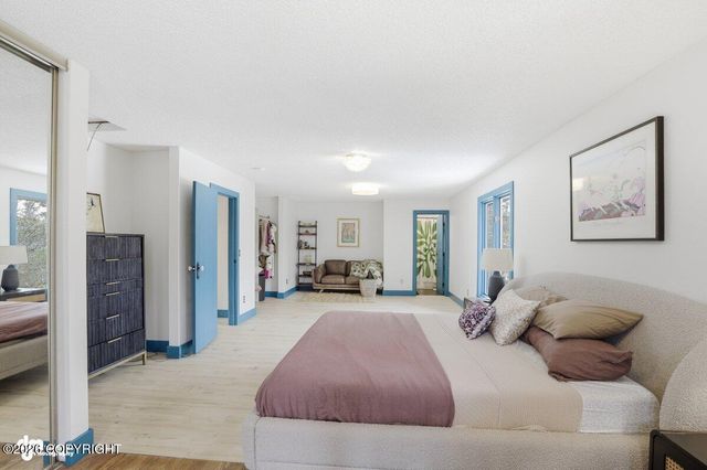 11000 Elmore Road, Anchorage, AK 99516