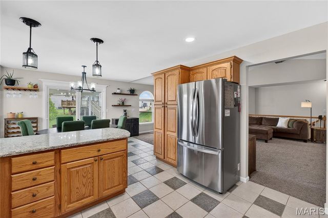 18 Locust Hills Court, O'fallon, MO 63366