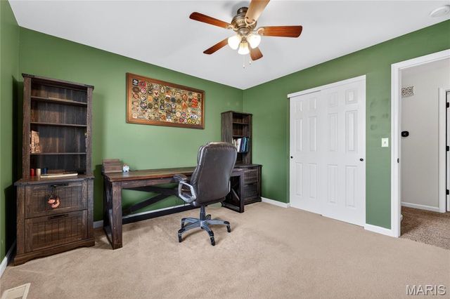 18 Locust Hills Court, O'fallon, MO 63366