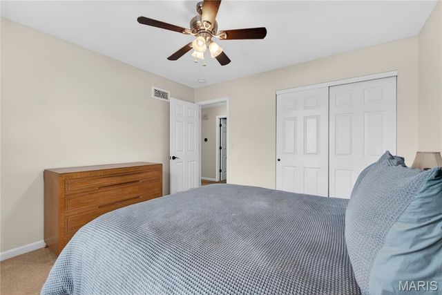 18 Locust Hills Court, O'fallon, MO 63366