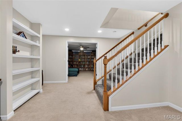 18 Locust Hills Court, O'fallon, MO 63366