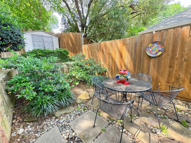 3445 Paint Brush Lane, Bedford, TX 76021