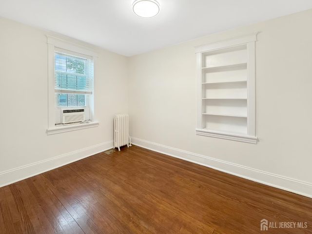 422 Main Street, Metuchen, NJ 08844