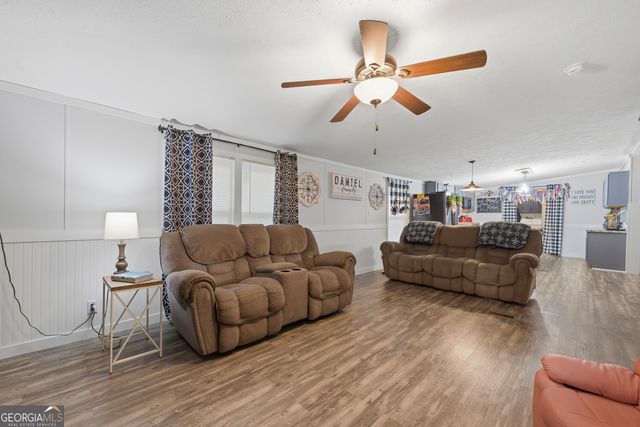 401 Possum Point Drive, Eatonton, GA 31024