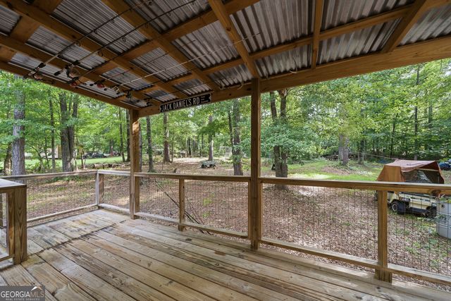 401 Possum Point Drive, Eatonton, GA 31024