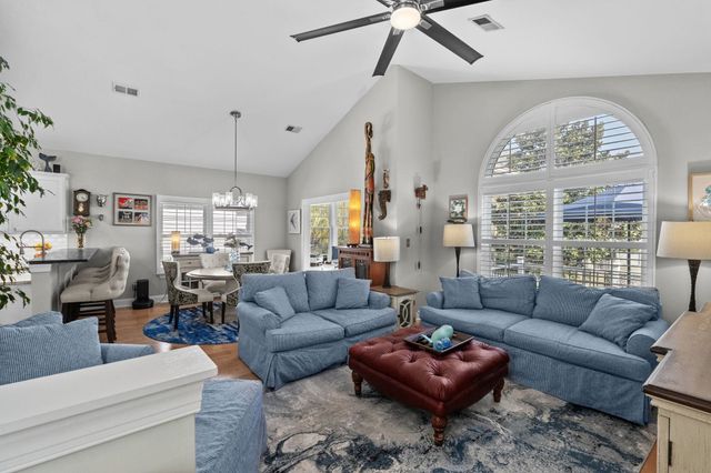 2310 Plumbridge Ln., North Myrtle Beach, SC 29582
