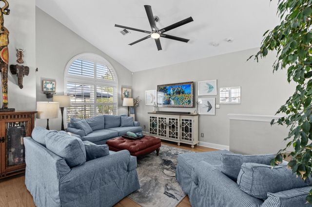 2310 Plumbridge Ln., North Myrtle Beach, SC 29582