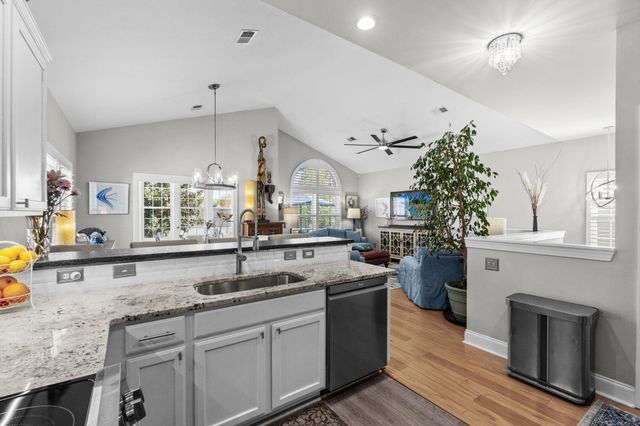 2310 Plumbridge Ln., North Myrtle Beach, SC 29582