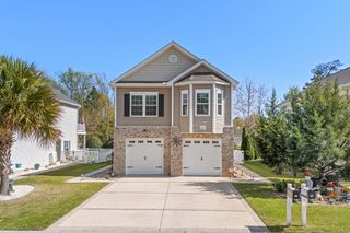 2310 Plumbridge Ln., North Myrtle Beach, SC 29582