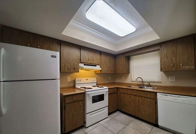 3366 CAMELOT DRIVE A & B, Largo, FL 33771